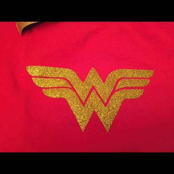 WONDER WOMAN COSTUME - Picture 4 of 8