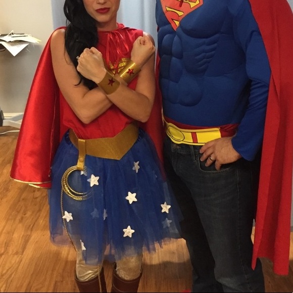 WONDER WOMAN COSTUME - Picture 8 of 8