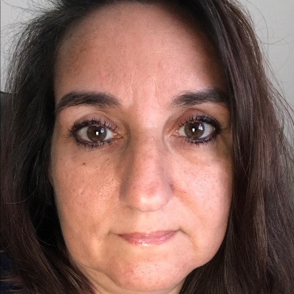 Meet your Posher, Tonya - Picture 1 of 1