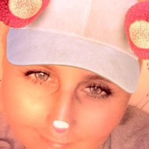 Meet your Posher, Valerie