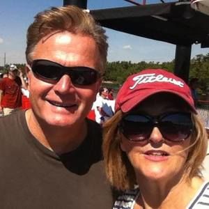 Meet your Posher, Debbie