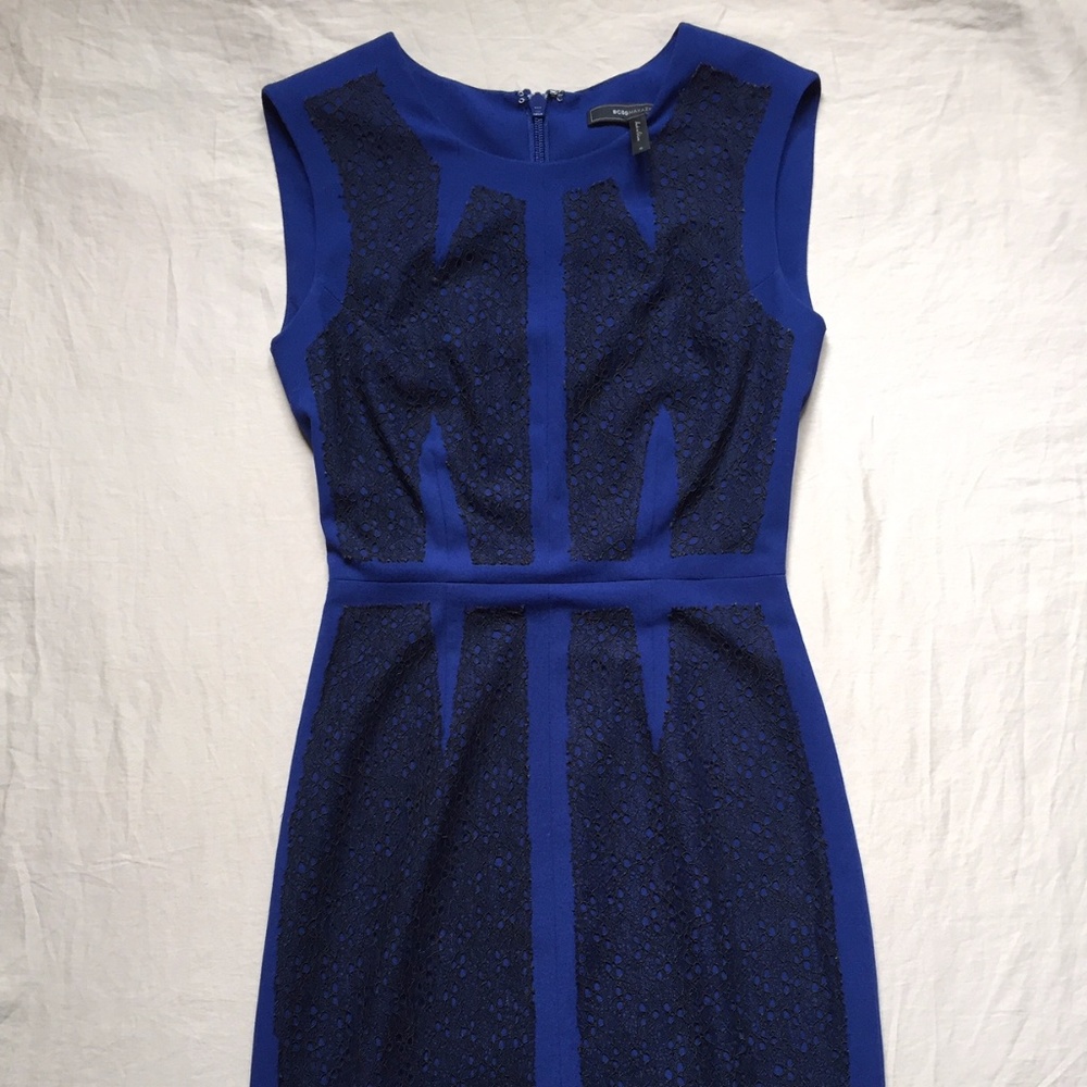 BCBGMAXAZRIA Rumor Lace Block Sheath Dress