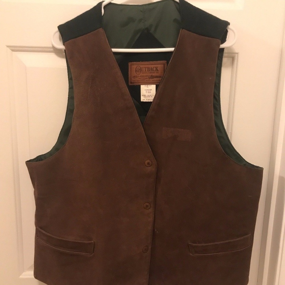 Outback Trading Co. Mens XL Brown Leather & Green