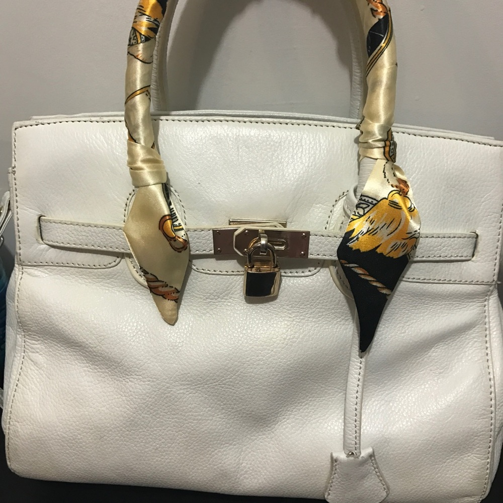 Zenith white leather bag