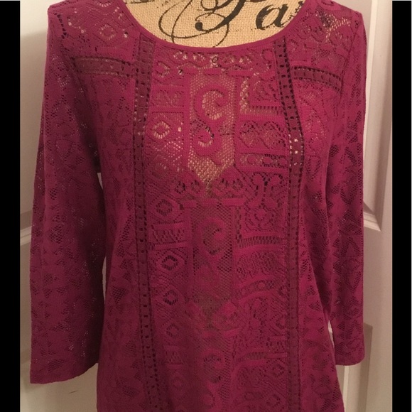 Lucky Brand Fuchsia Lace Front 3/4 Sleeve Top NWT - Picture 2 of 5