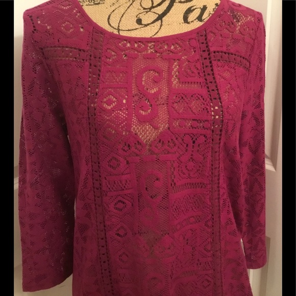 Lucky Brand Fuchsia Lace Front 3/4 Sleeve Top NWT - Picture 3 of 5