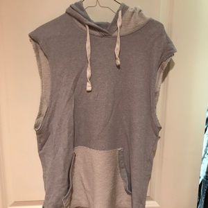 BDG cut off hoodie