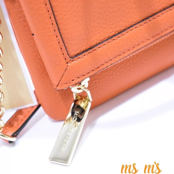 PRICE FIRM NWT Michael Kors Crossbody - Picture 5 of 8