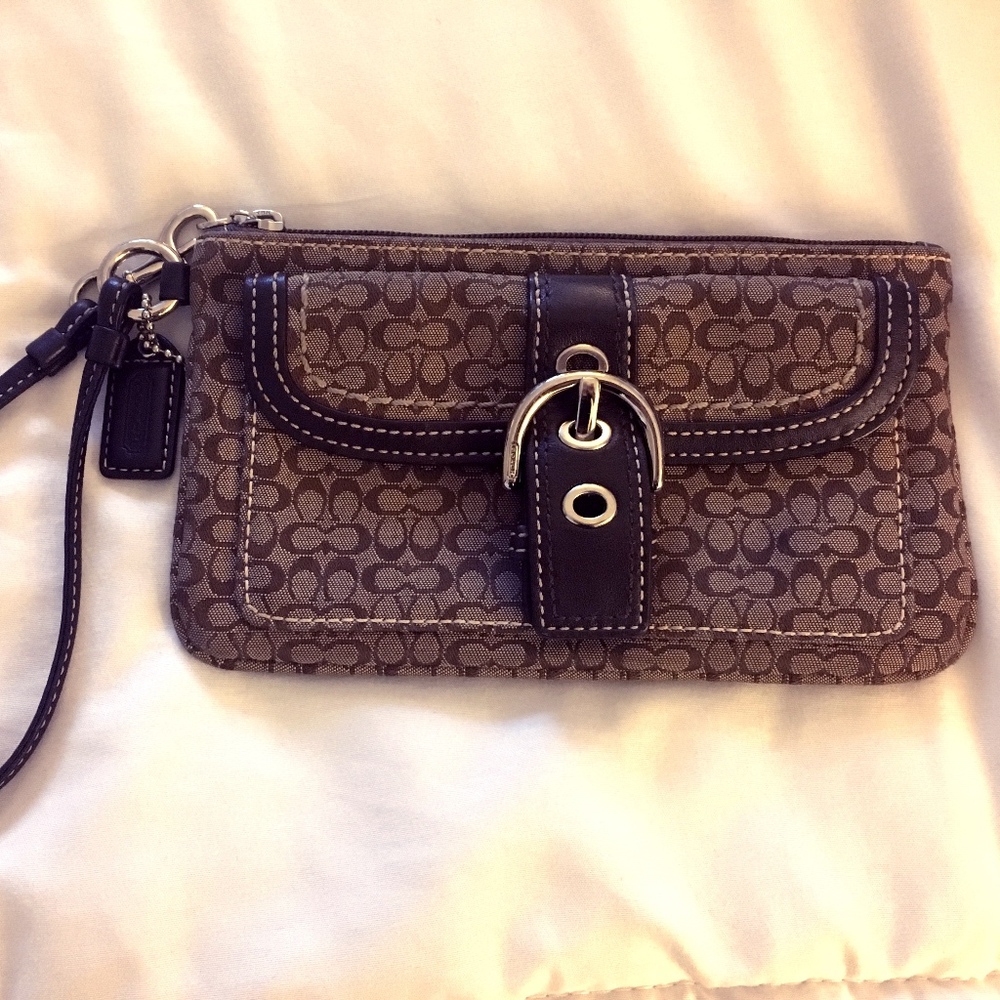Signature Coach Wristlet