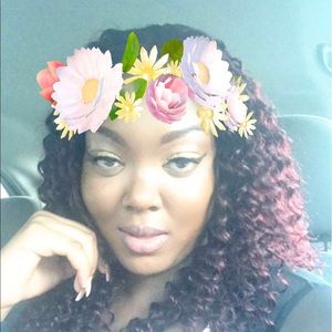 Meet your Posher, Adrienne