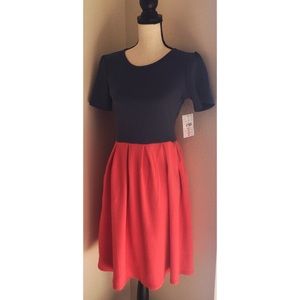 Lularoe S Amelia