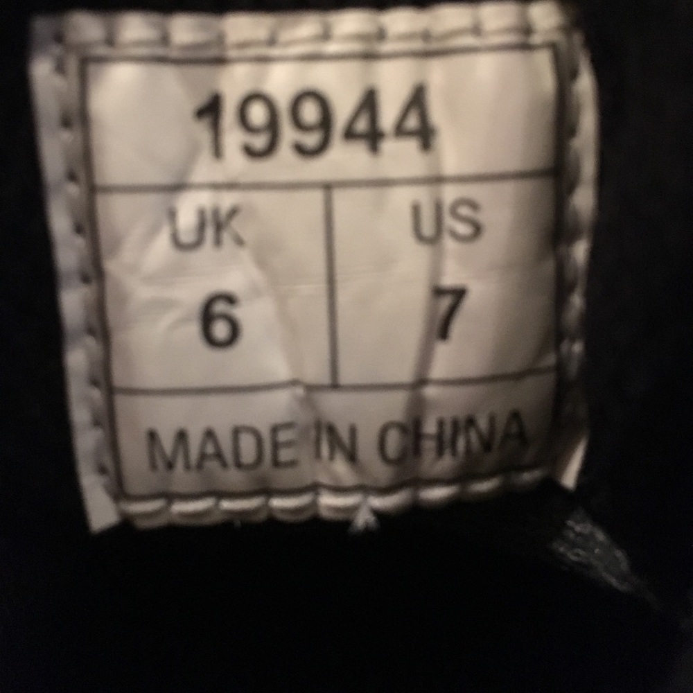 hugo boss dress shoes