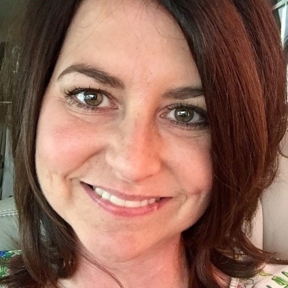 Meet your Posher, Tina - Picture 1 of 1