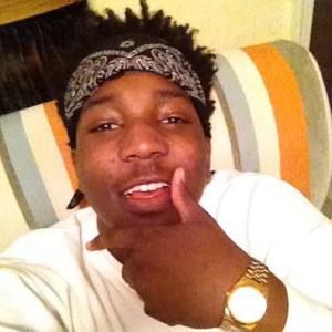 Meet your Posher, Quinton