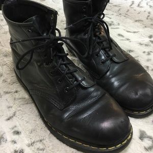 8 eye let Dr. Martens size 13