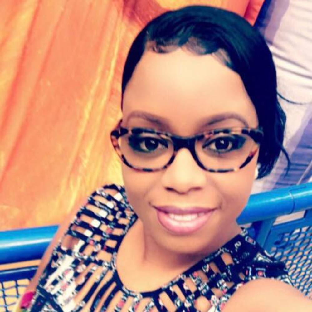 Meet your Posher, Consuela