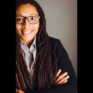 Meet your Posher, Lydia