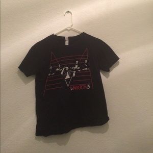 Maroon 5 tee shirt