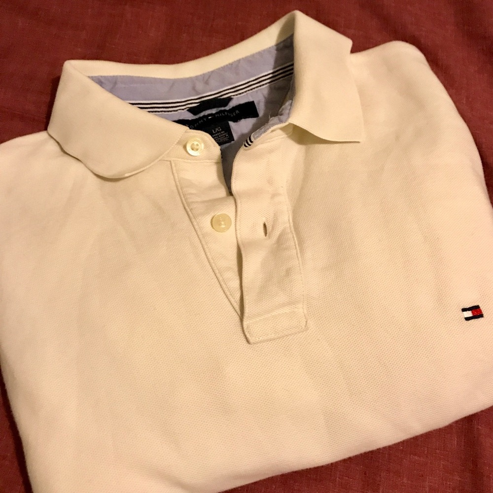 Tommy Hilfiger Classic Cream Colored Polo W/ Logo
