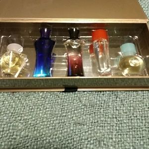Mary Kay fragrance set