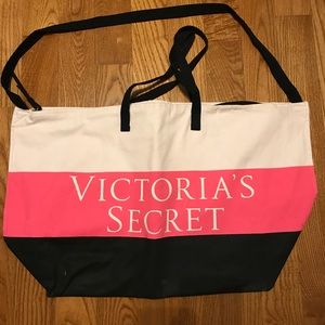 Victoria's Secret Weekend Bag