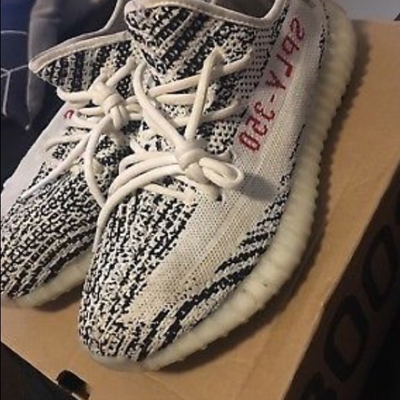 Adidas Yeezy Boost 350 V2 Zebra White/Black CP9654 - Picture 2 of 5