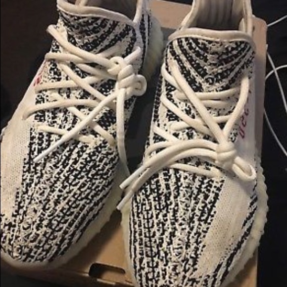 Adidas Yeezy Boost 350 V2 Zebra White/Black CP9654 - Picture 3 of 5
