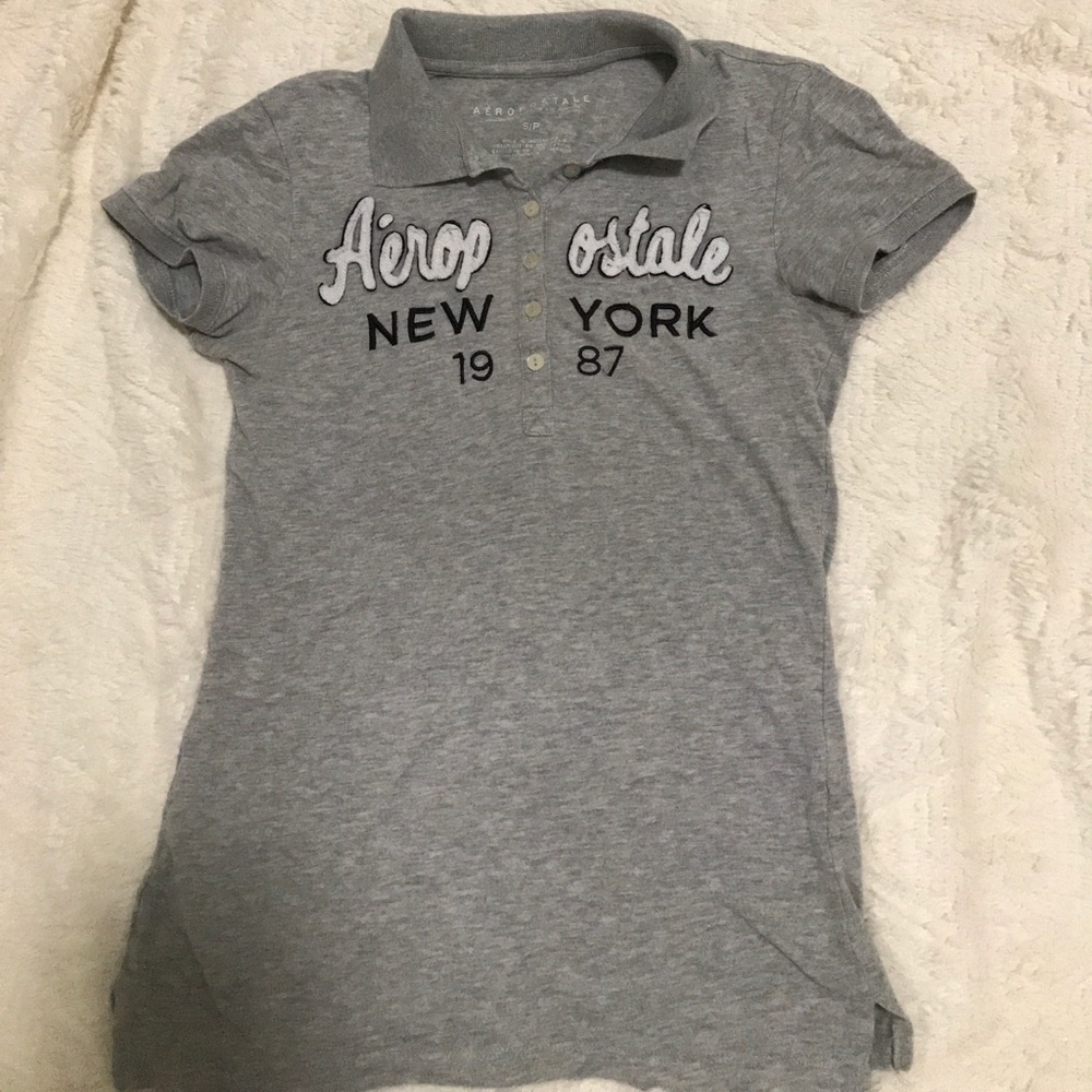 Aeropostale collared t-shirt