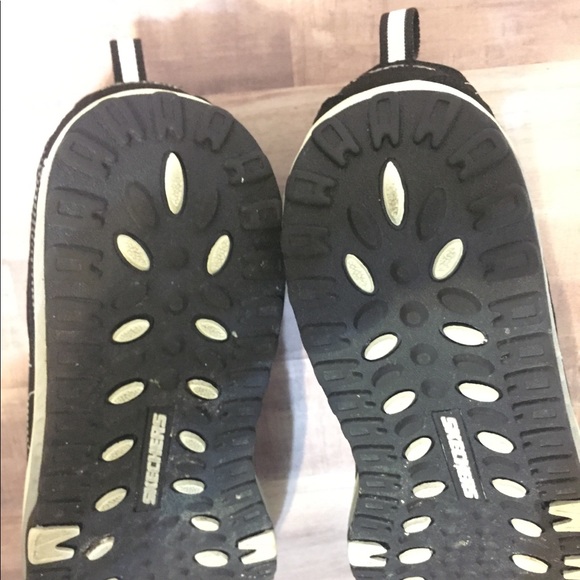 skecher shape ups clearance