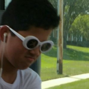 Meet your Posher, Dylan