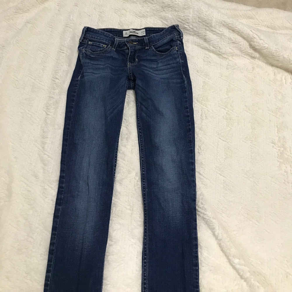 Dark wash hollister jeans
