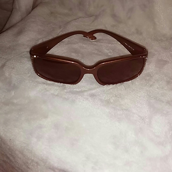 VINTAGE GUESS RHINESTONE BROWN SUNGLASSES main image 4