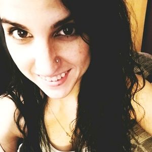 Meet your Posher, Tara