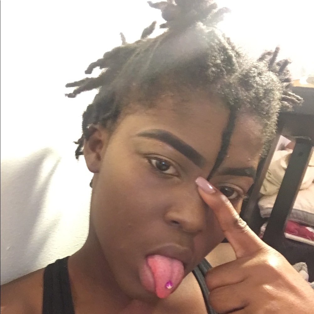 Meet your Posher, Tiesha