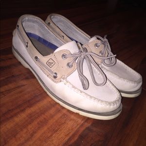 Sperry boat shoes