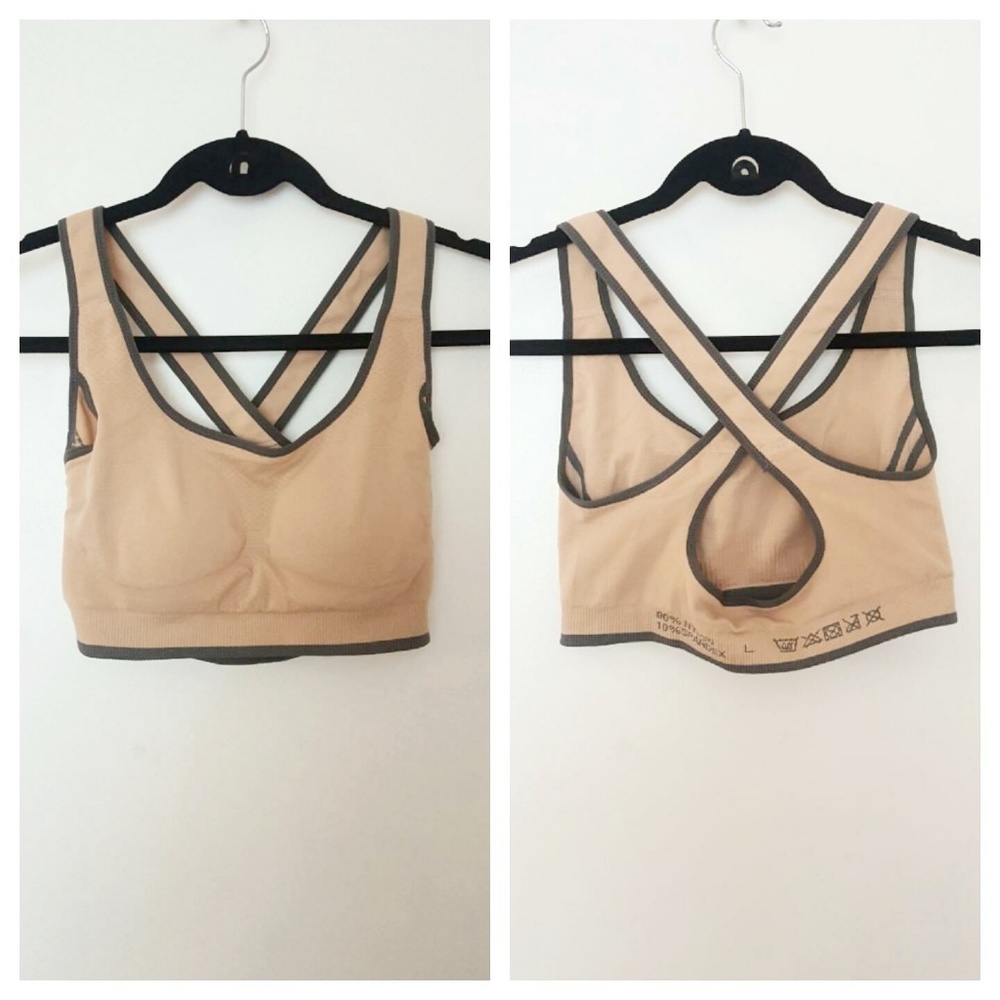 Sports bra NWOT