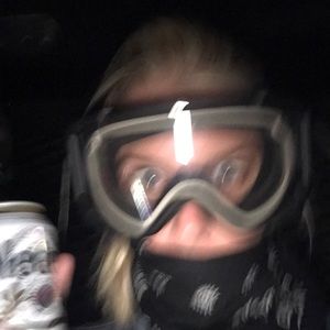 Meet your Posher, Candy