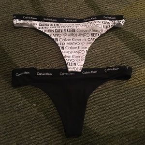 Calvin Klein thongs 2 pack