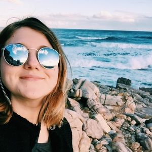 Meet your Posher, Madison