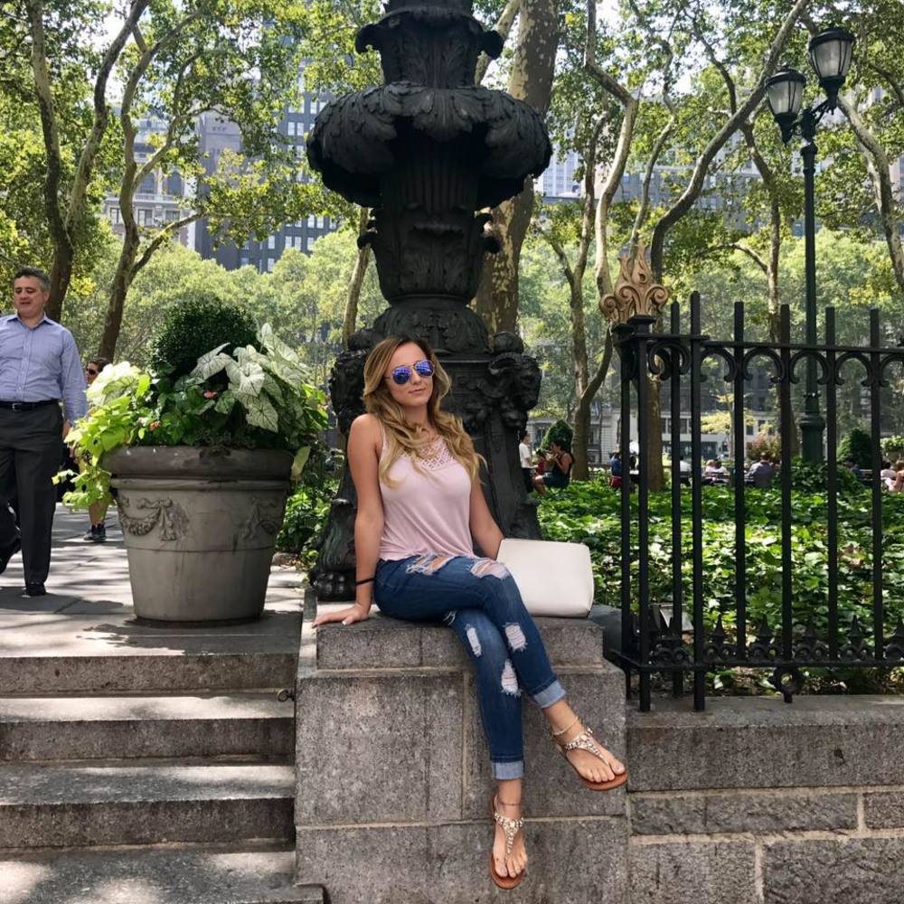 Meet your Posher, Alba