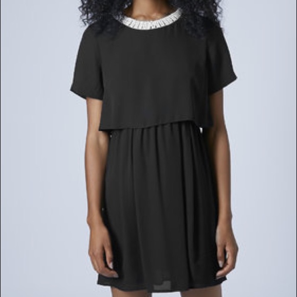 ❤️ $25 SALE❤️TOPSHOP Pearl Neck Crop Overlay Dress