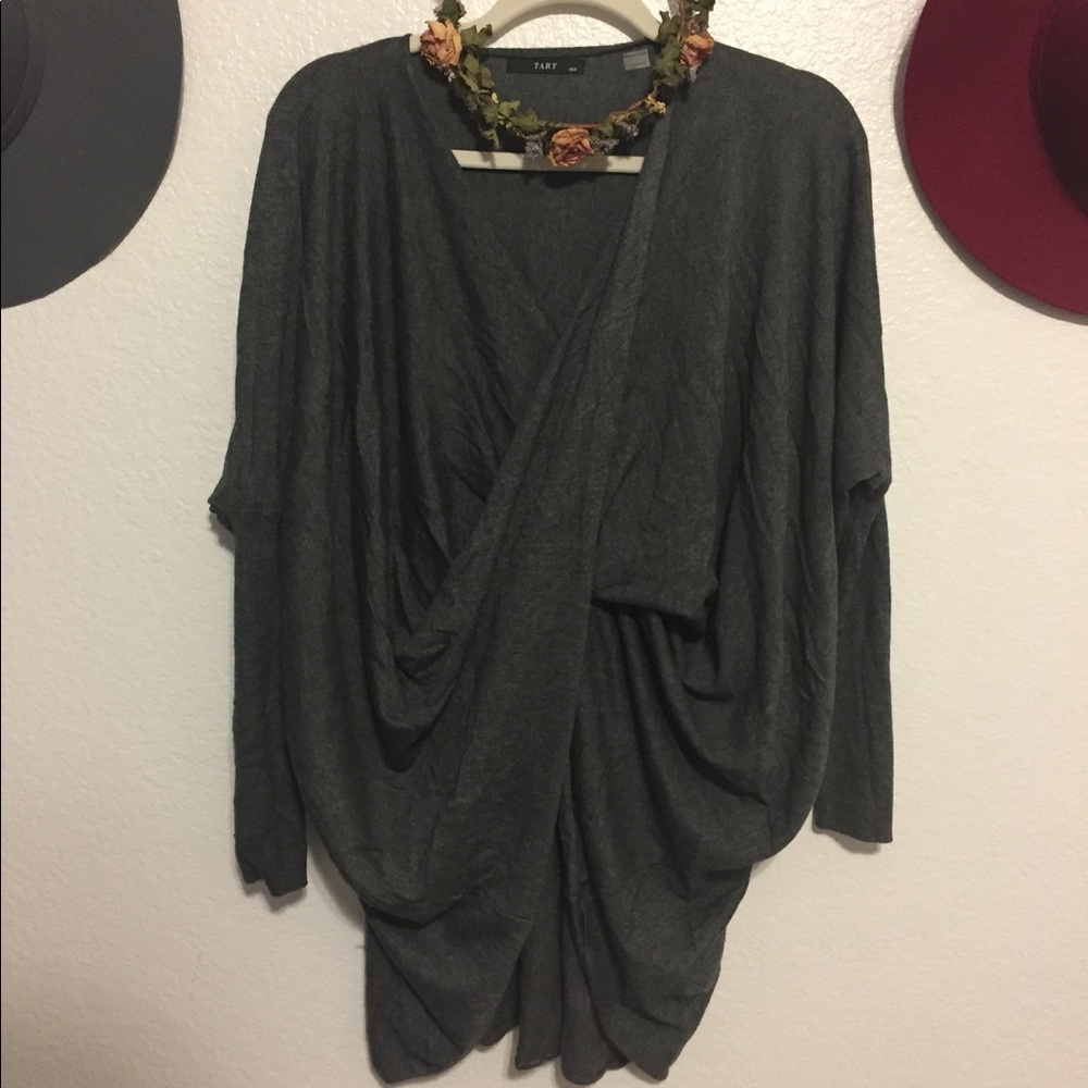 ***SOLD***Tart long sleeve knit