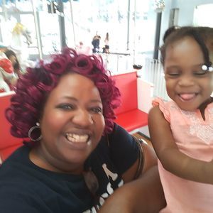 Meet your Posher, Melonie