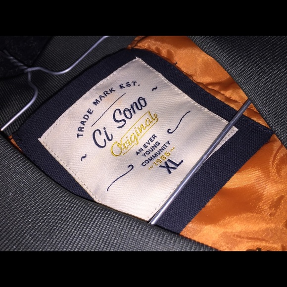 GREEN BOMBER JACKET 🐊 - Picture 5 of 5