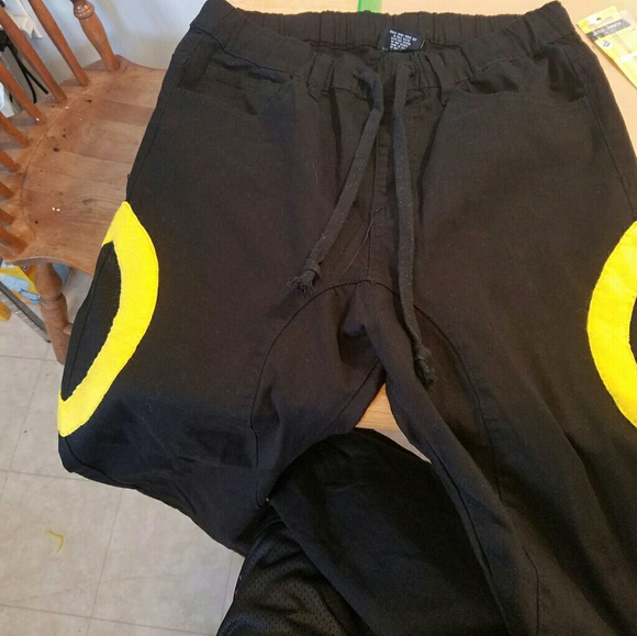 Lightly used clothing - Picture 5 of 6