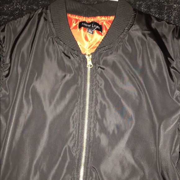 BLACK BOMBER JACKET 🕷 - Picture 1 of 5