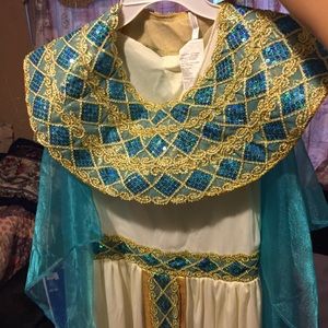 Cleopatra costume