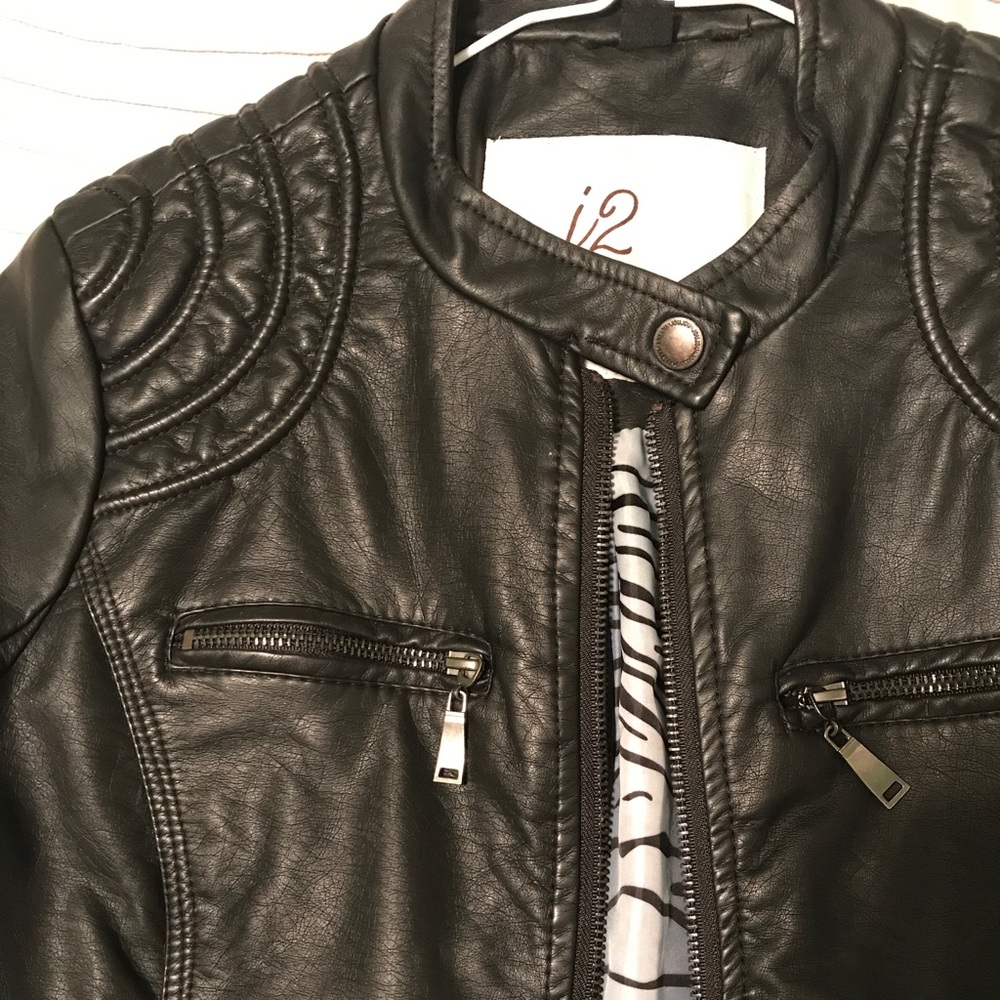 Blk/ jacket