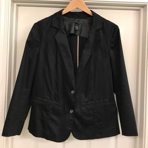 Laney Bryant black blazer