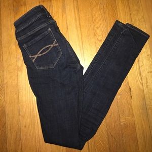 Abercrombie and Fitch Super Skinny 000R jeans.